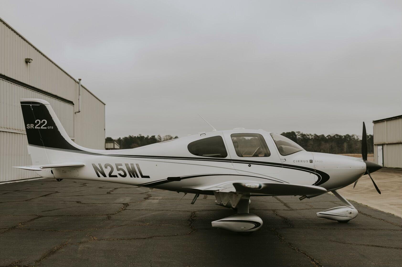 2005 SR22-G2 GTS (N25ML), photo 1