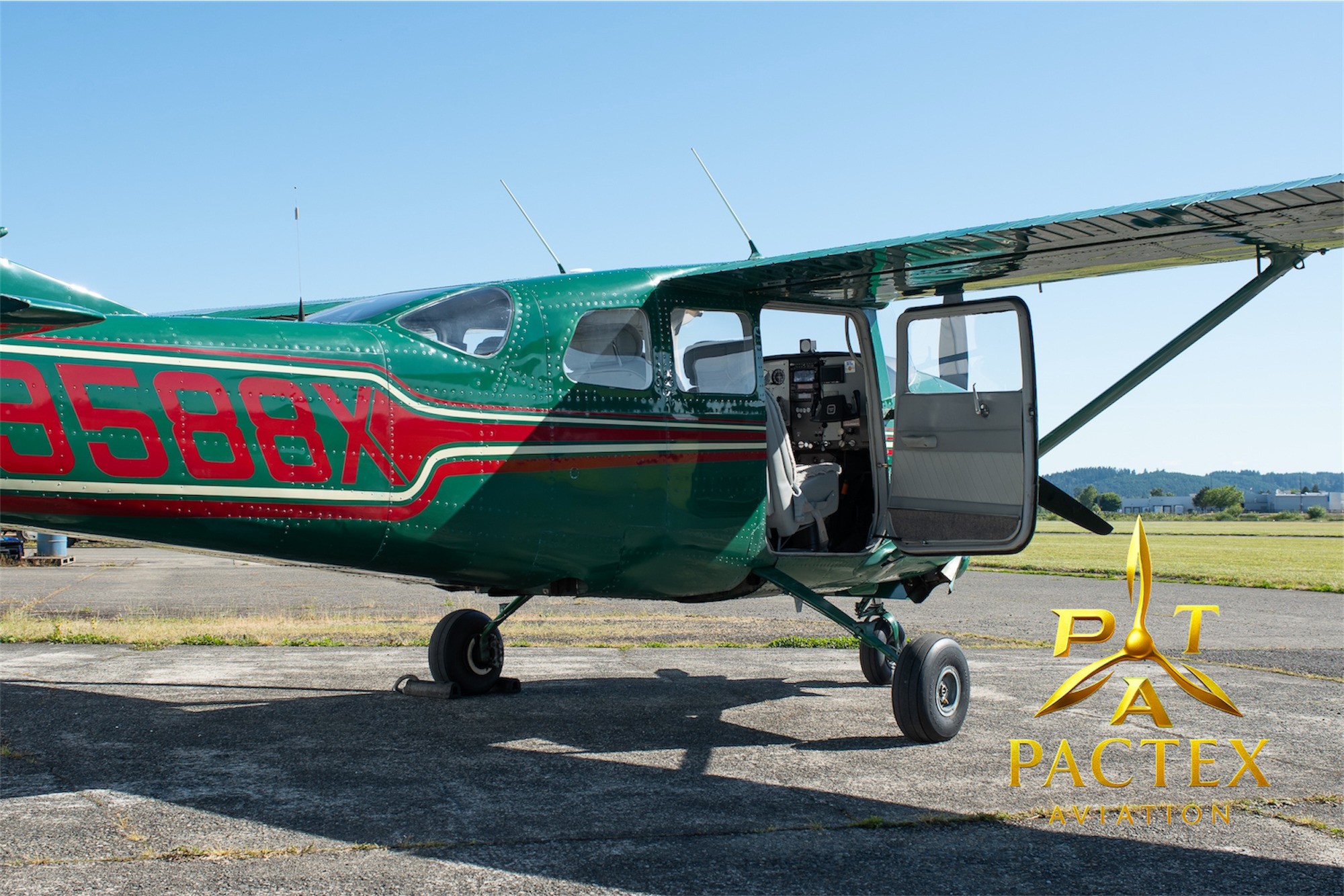 1962 Cessna 210B Centurion, photo 8