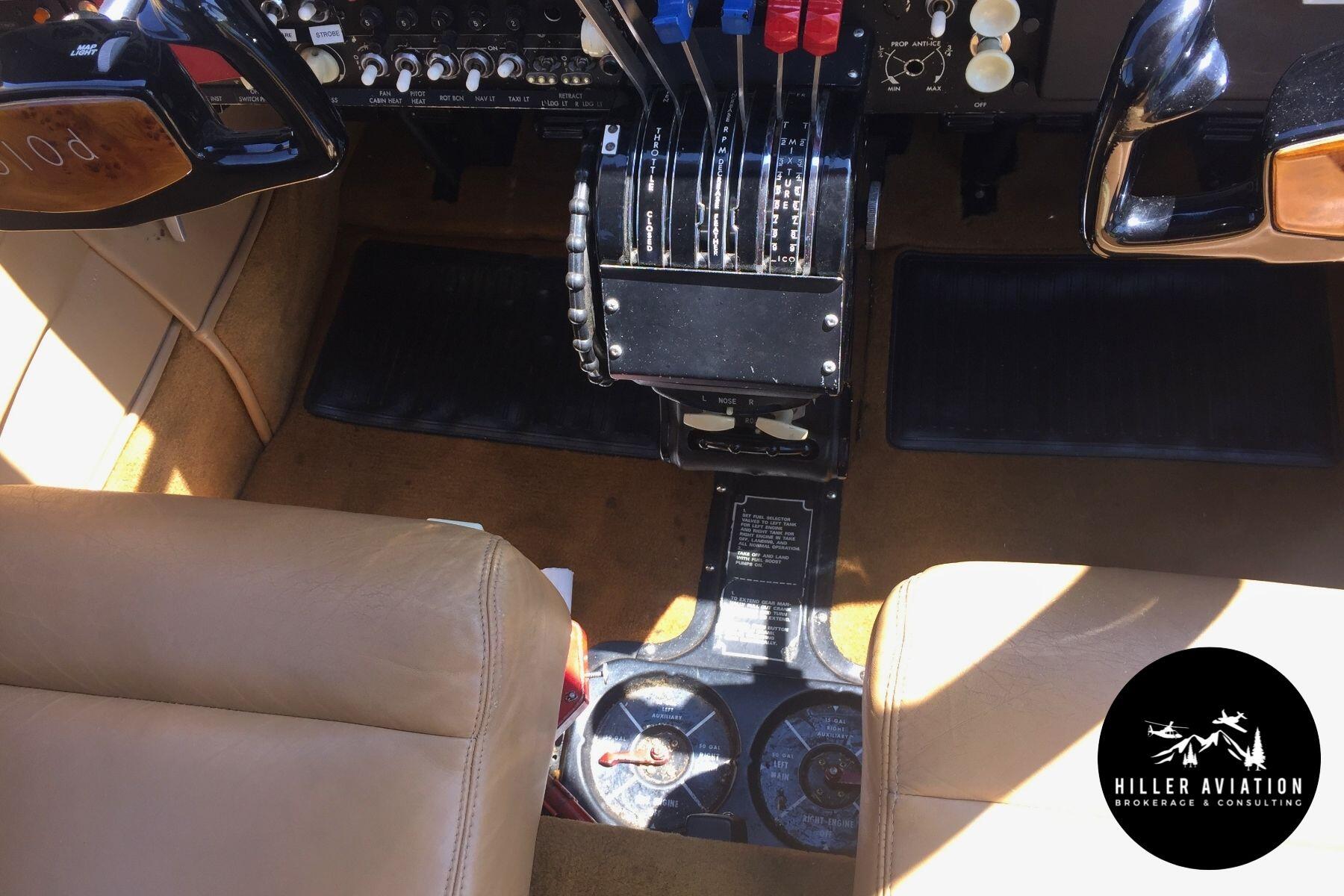 1960 Cessna 310D, photo 18
