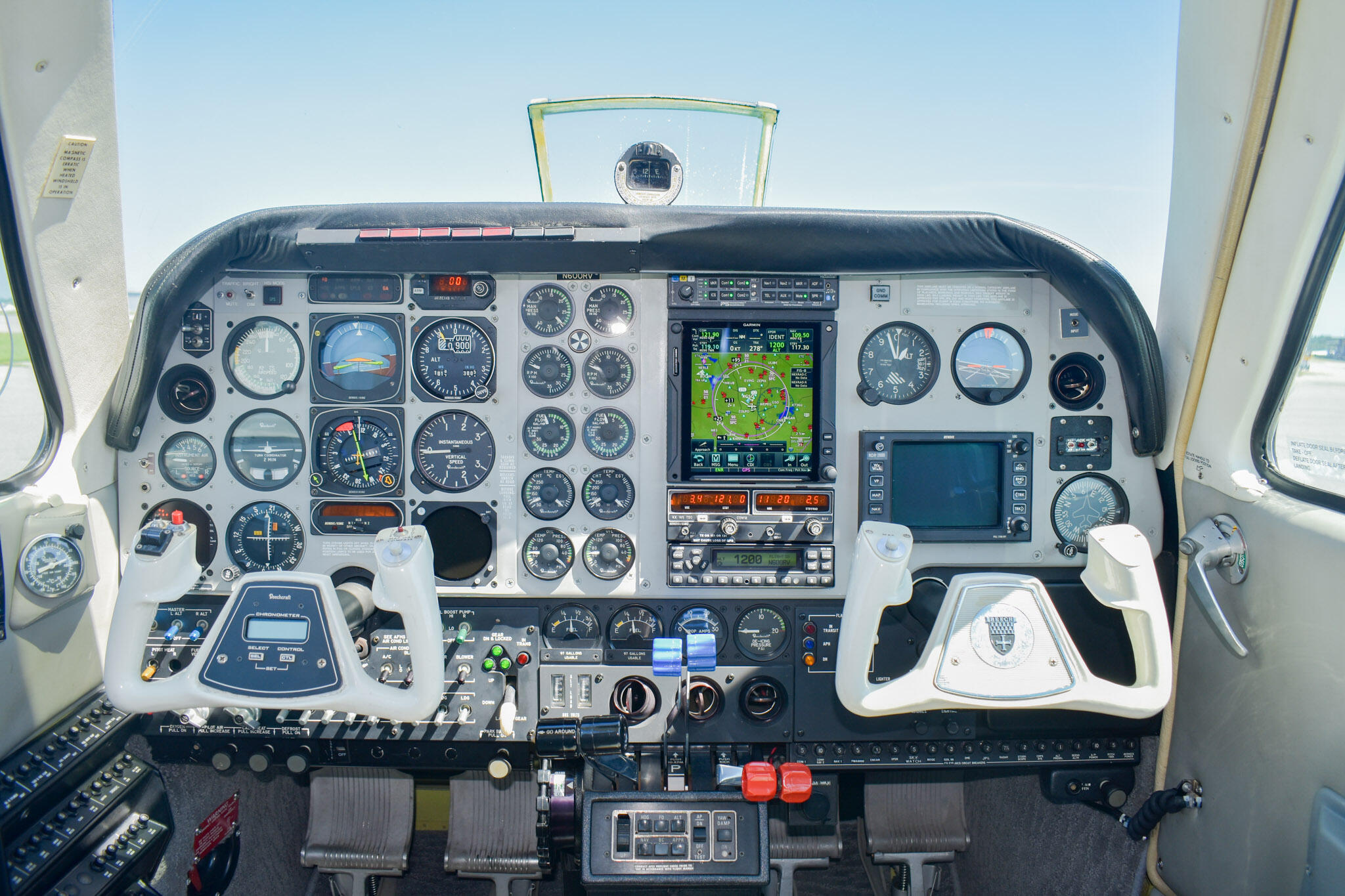 1998 Beechcraft Baron 58, photo 18