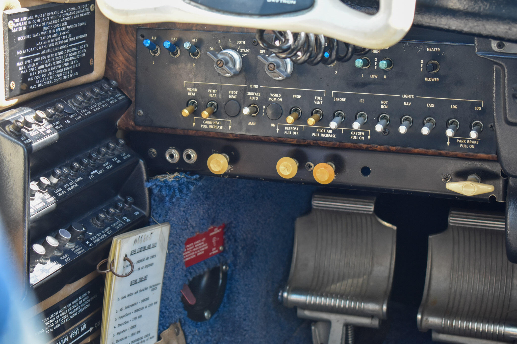 1980 Beechcraft Baron 58, photo 14