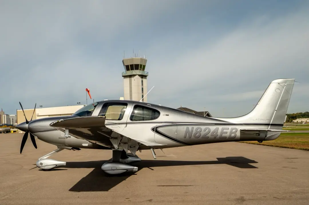 2023 CIRRUS SR22T G6