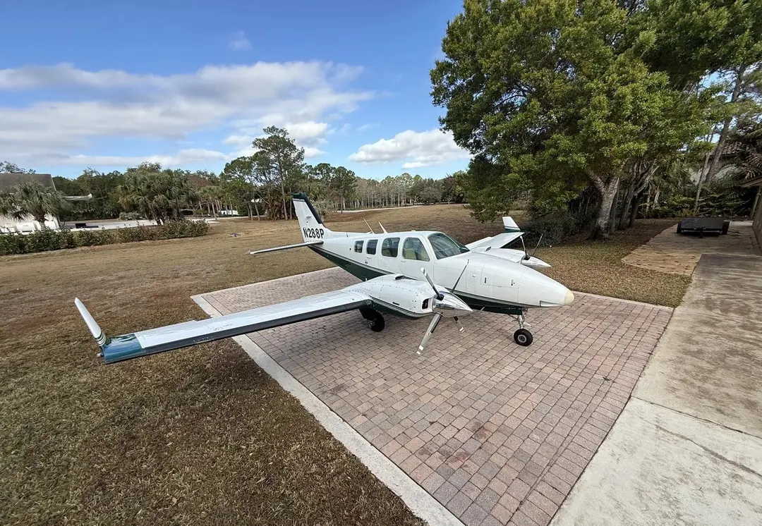 1980 BEECHCRAFT Baron 58