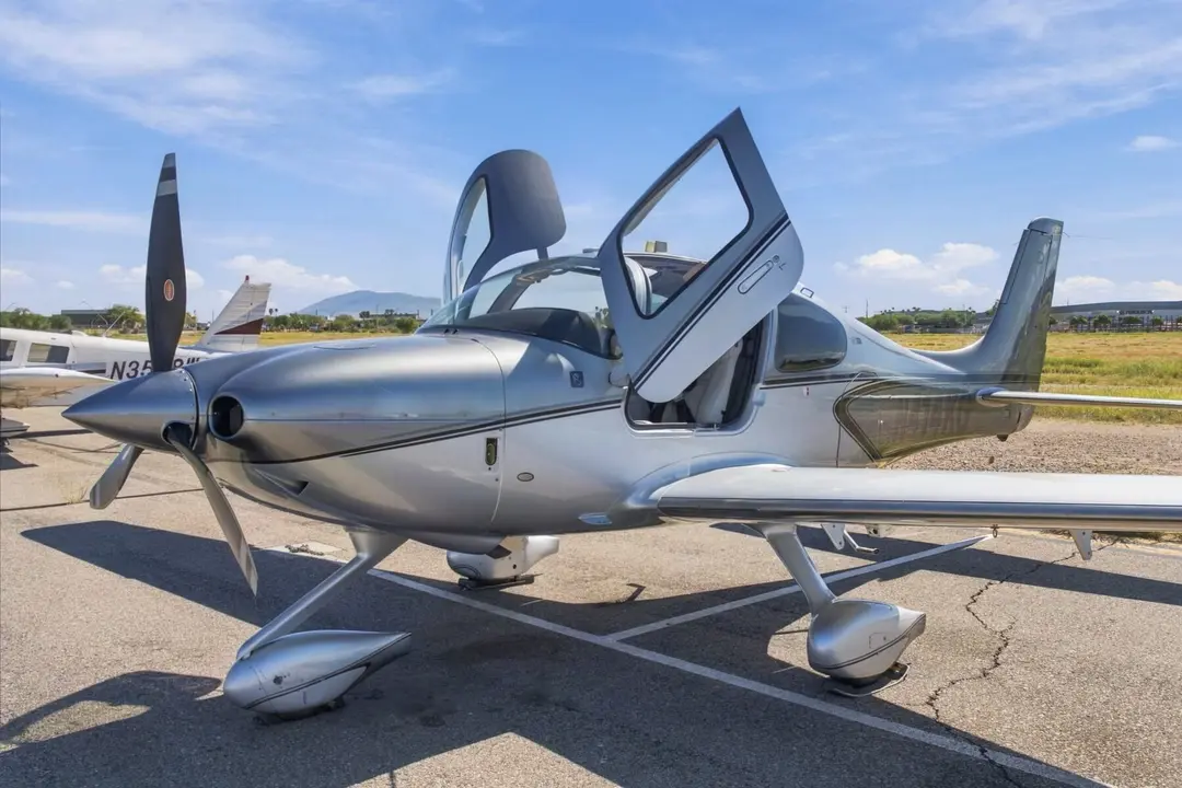 2022 CIRRUS SR22T G6