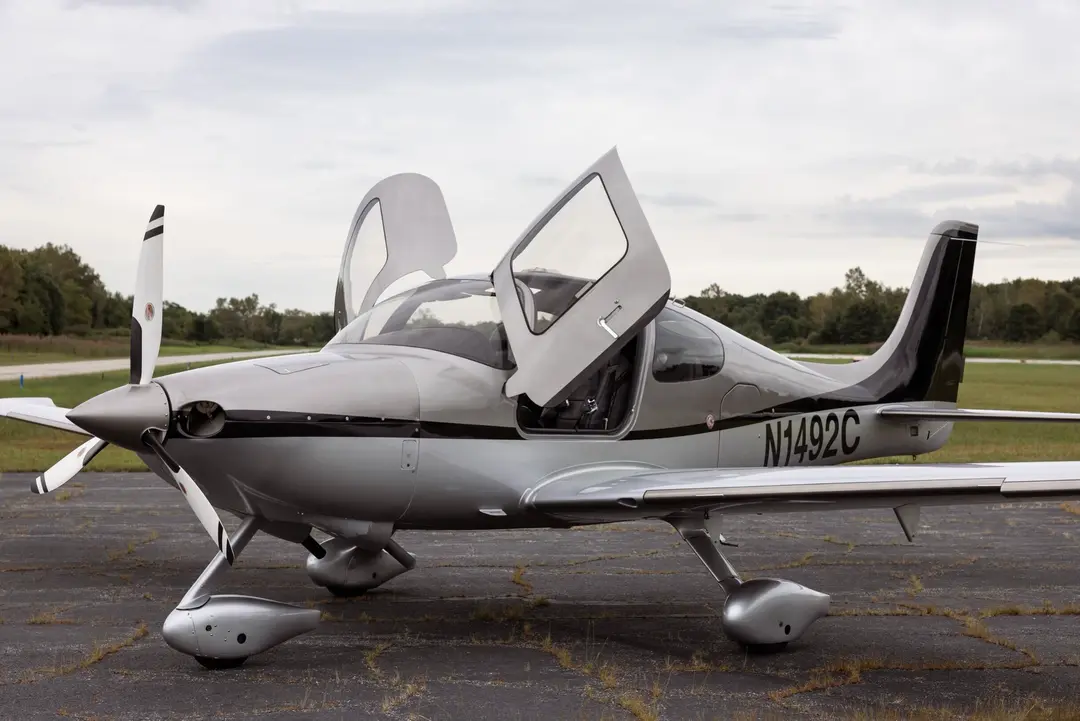2003 CIRRUS SR22 G1