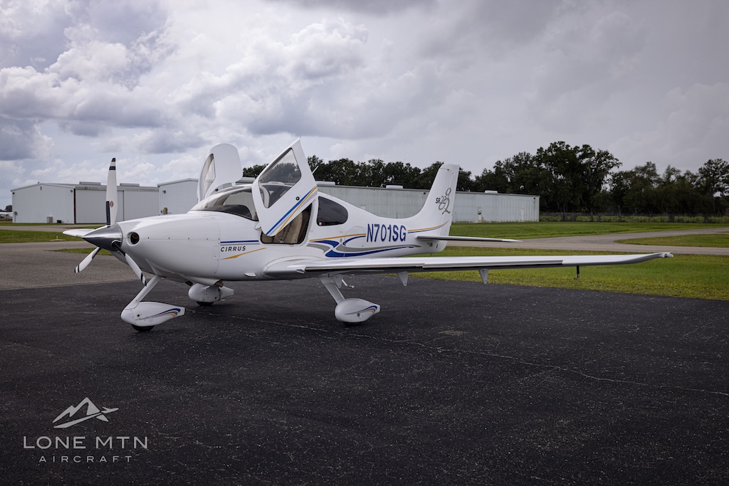2004 Cirrus SR22 G2 GTS