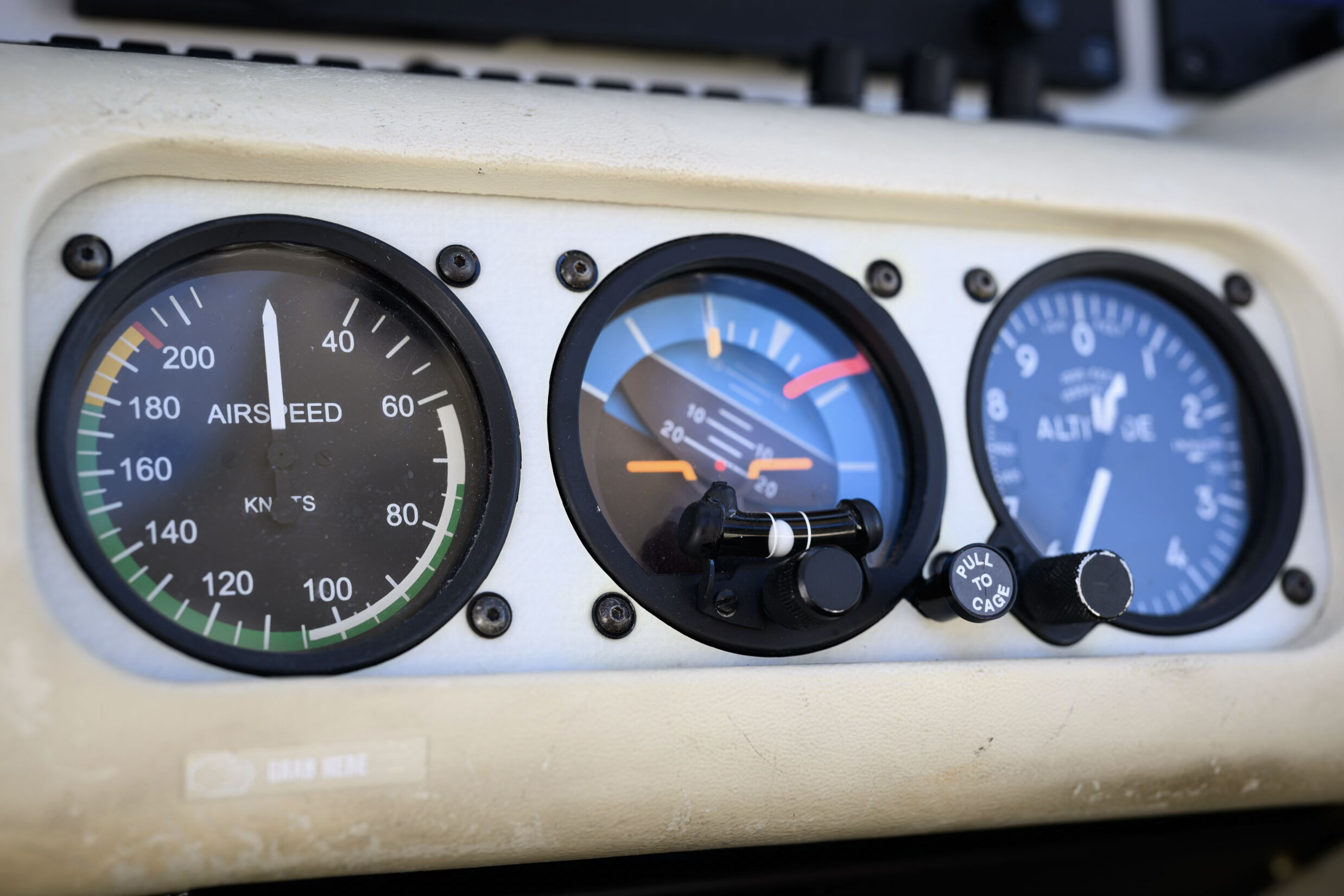 N38LZ SR22-G3 Turbo GTS 4