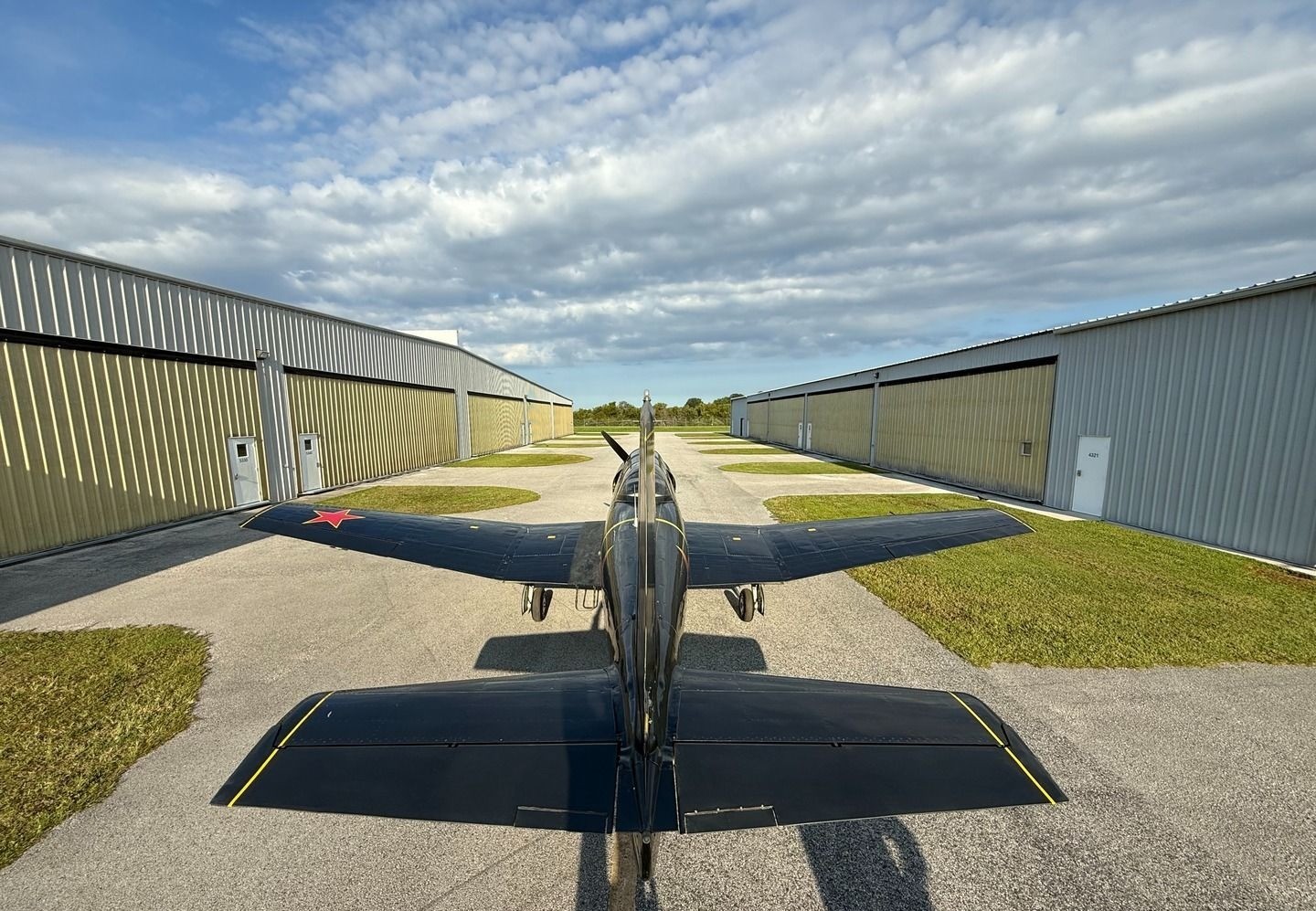 1979 Nanchang CJ-6A (YAK 18A) 3
