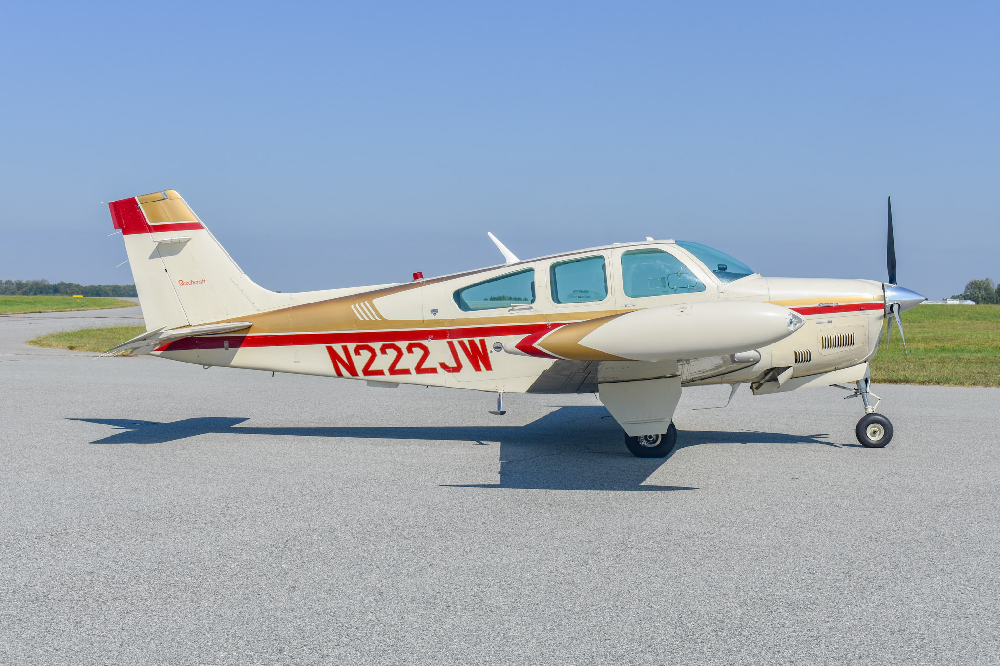 1989 Beechcraft F33A Debonair