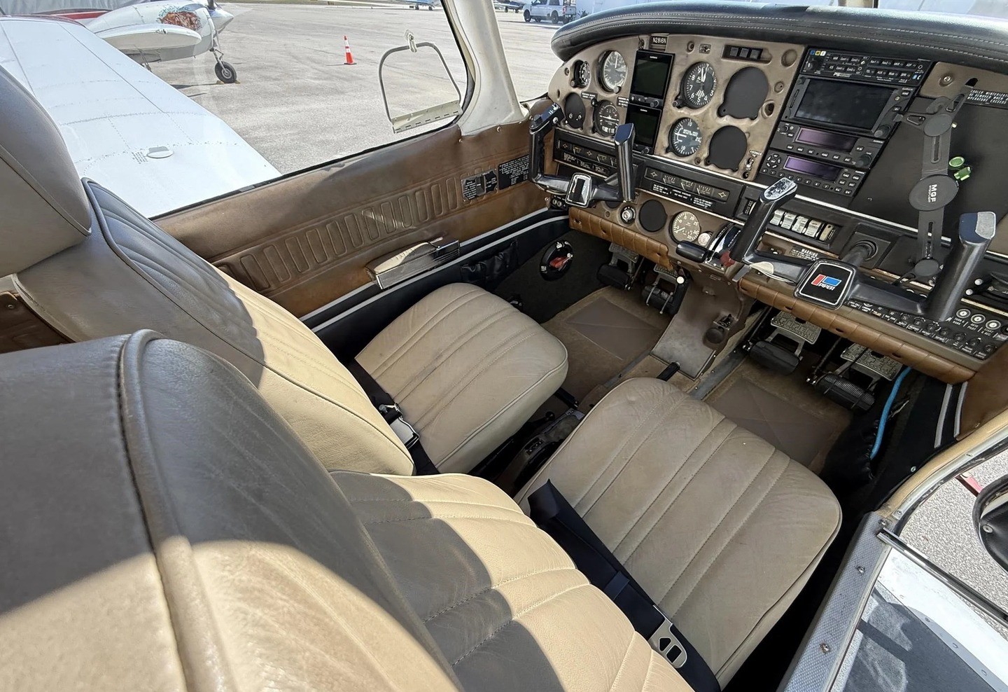 1979 Piper PA-28-181 Archer II 4