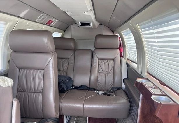 1984 Piper PA-60-700P 5