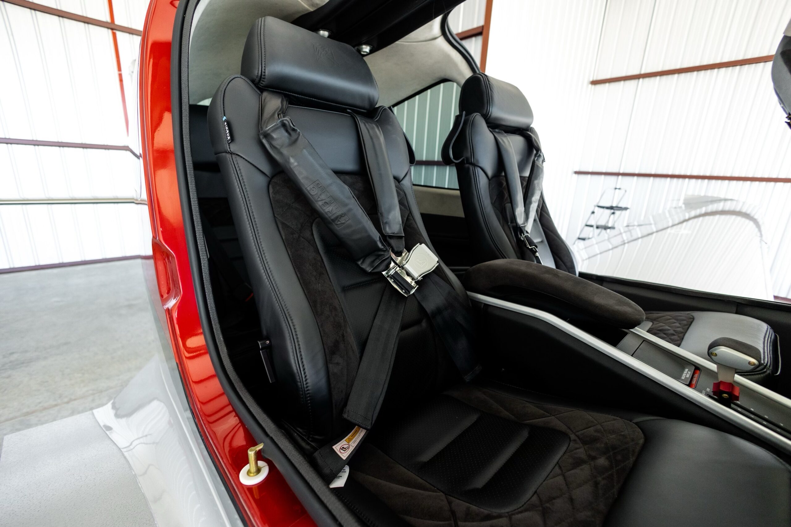 N331ST SR22T-G7 GTS 3