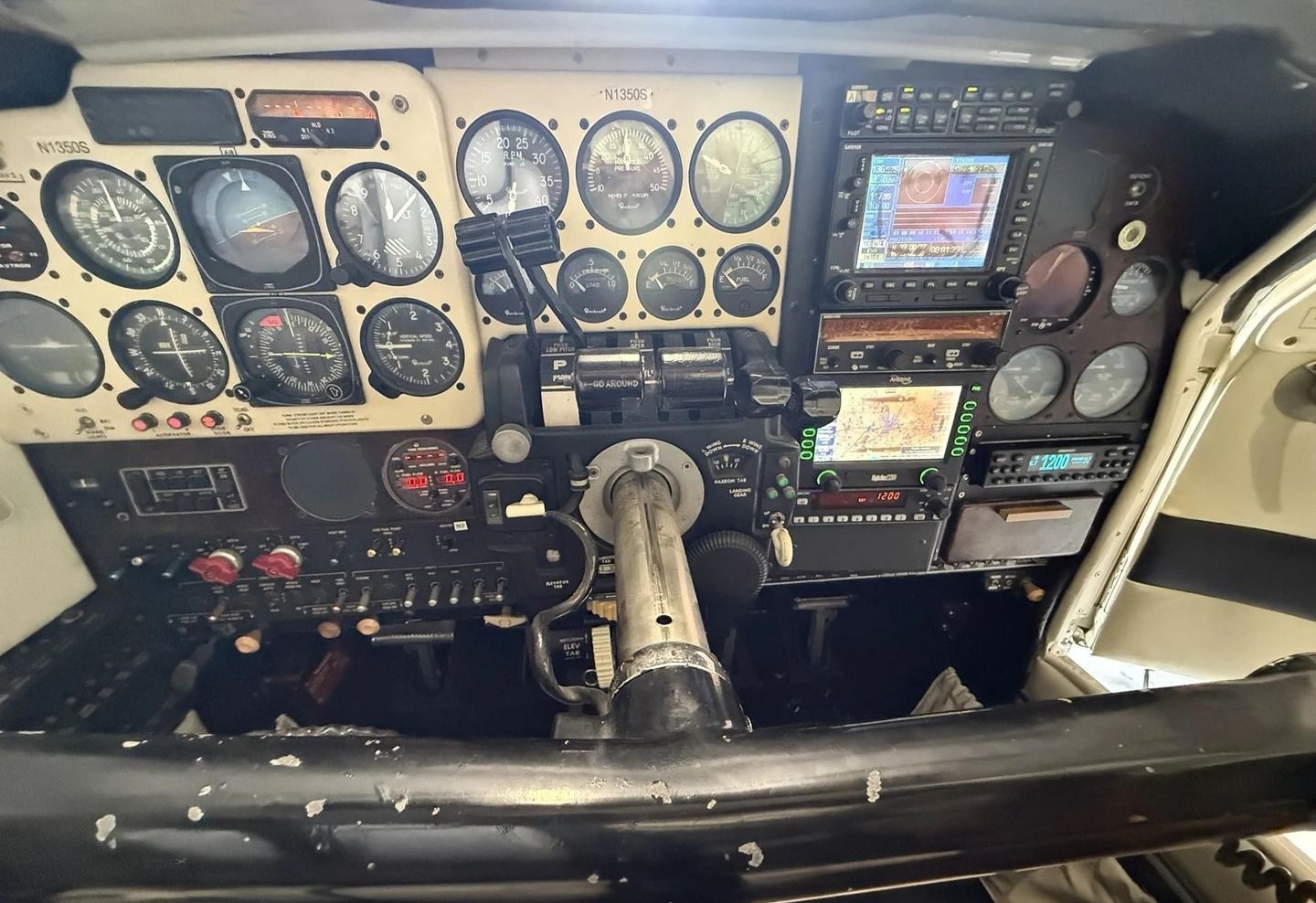 1977 Beechcraft Baron 58 3