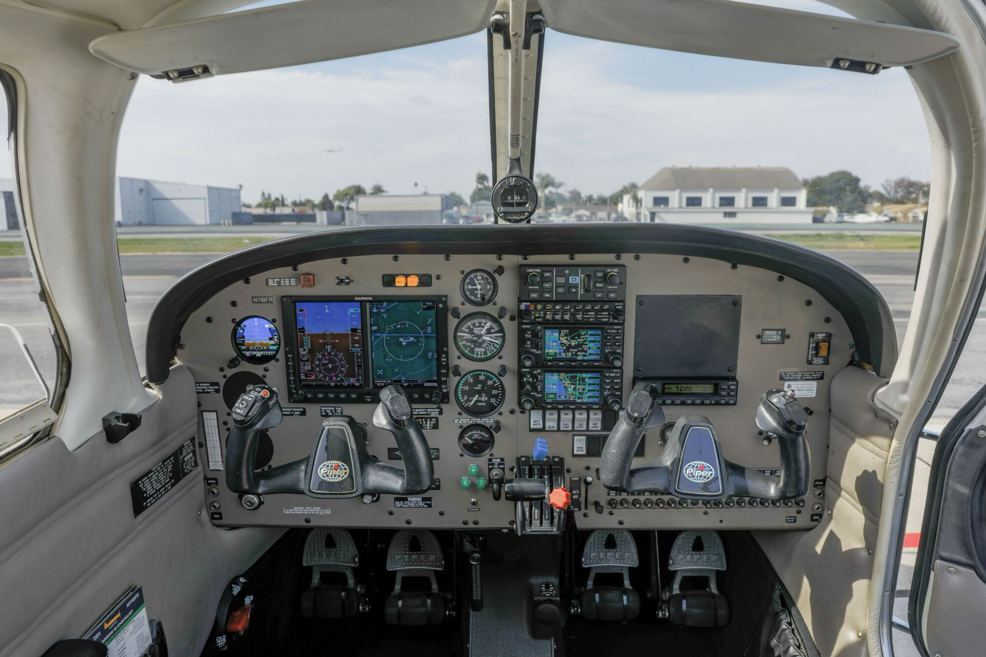 2014 Piper PA-28R-201 Arrow III 4