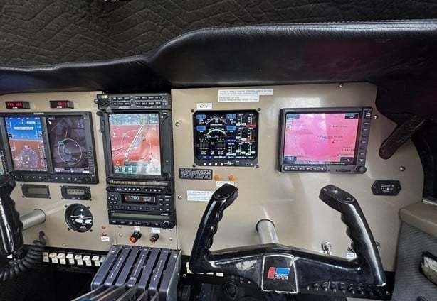 1977 Piper PA-23-250 Aztec F Turbo 4