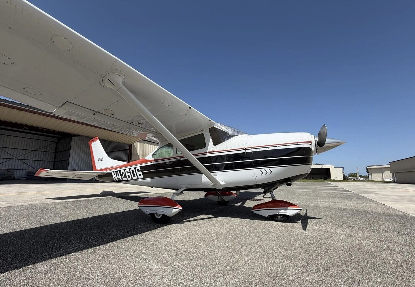 1968 Cessna 182L Skylane