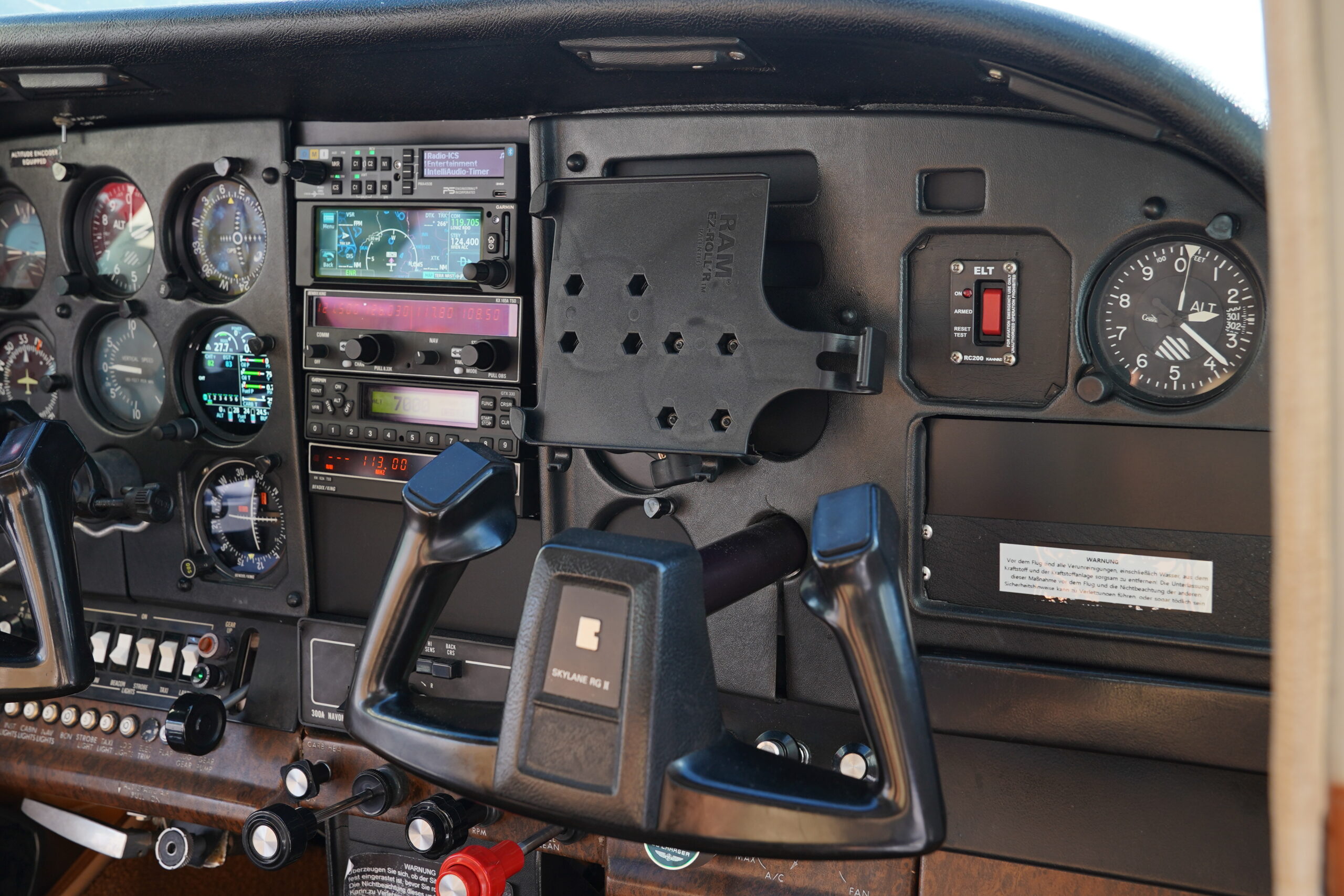 D-EGTJ 182RG Skylane 4