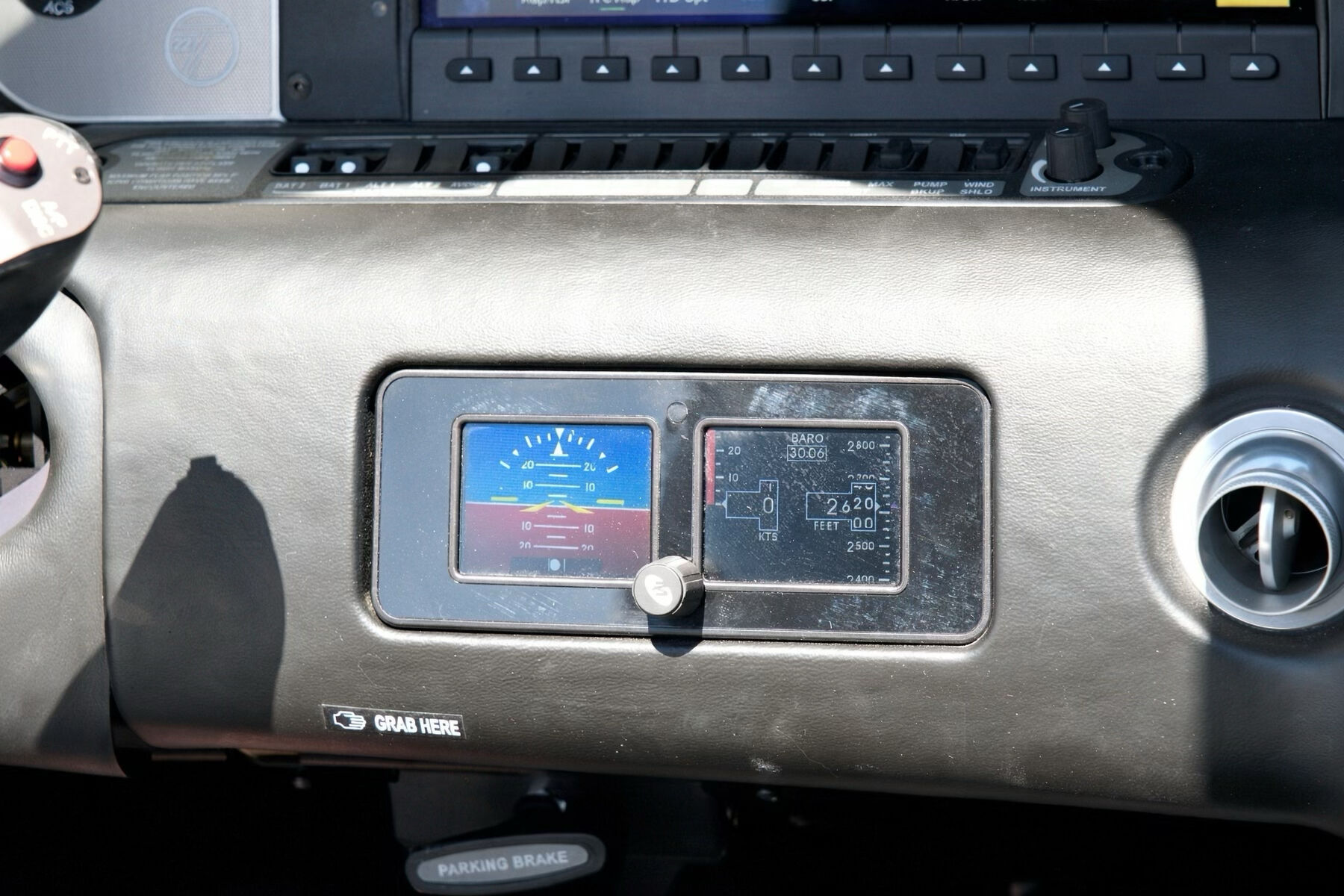 N414KG SR22T-G6 GTS 4