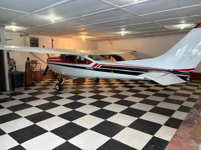 1979 Cessna 182RG Skylane 3