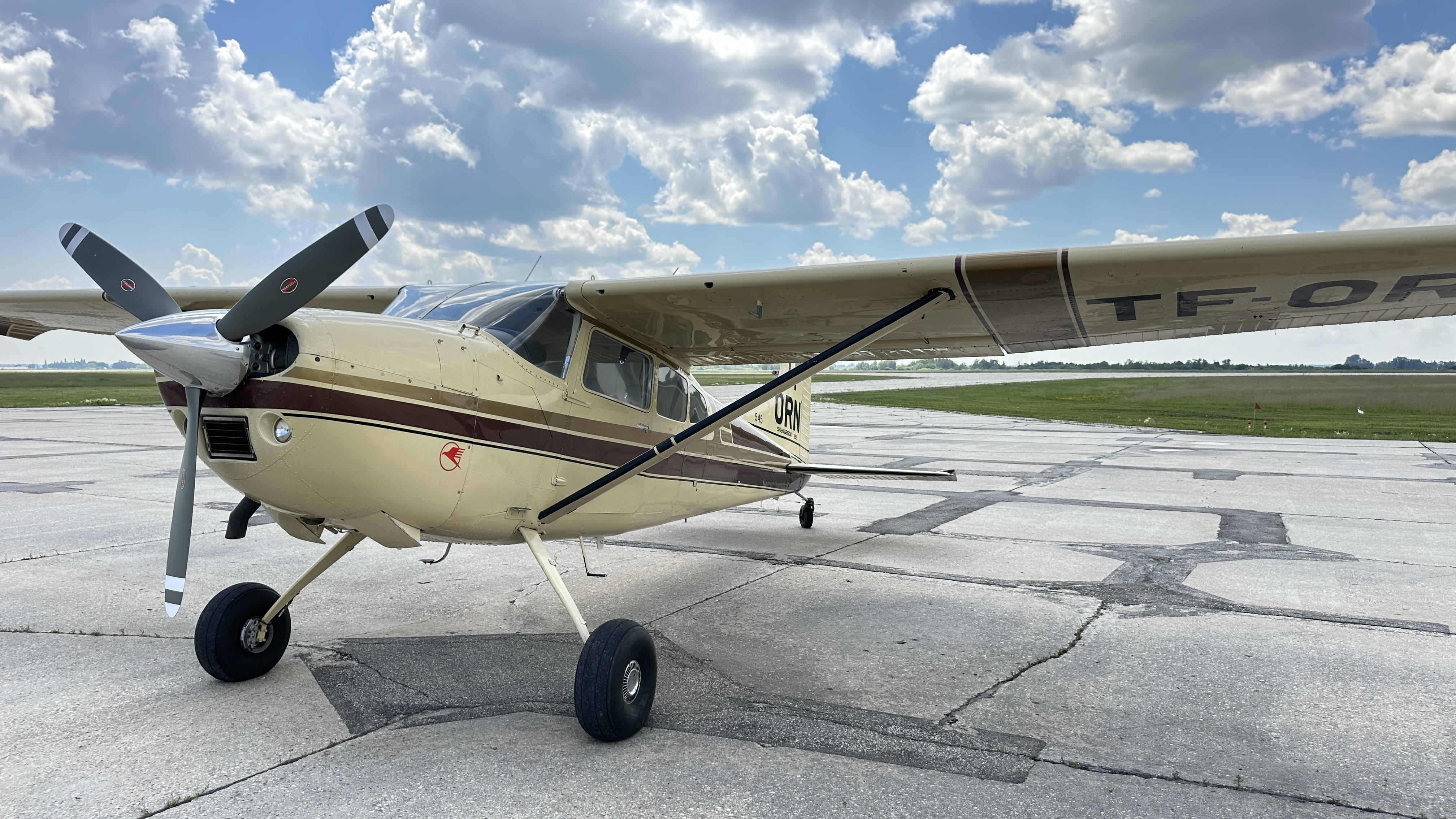 1974 Cessna A185F Skywagon