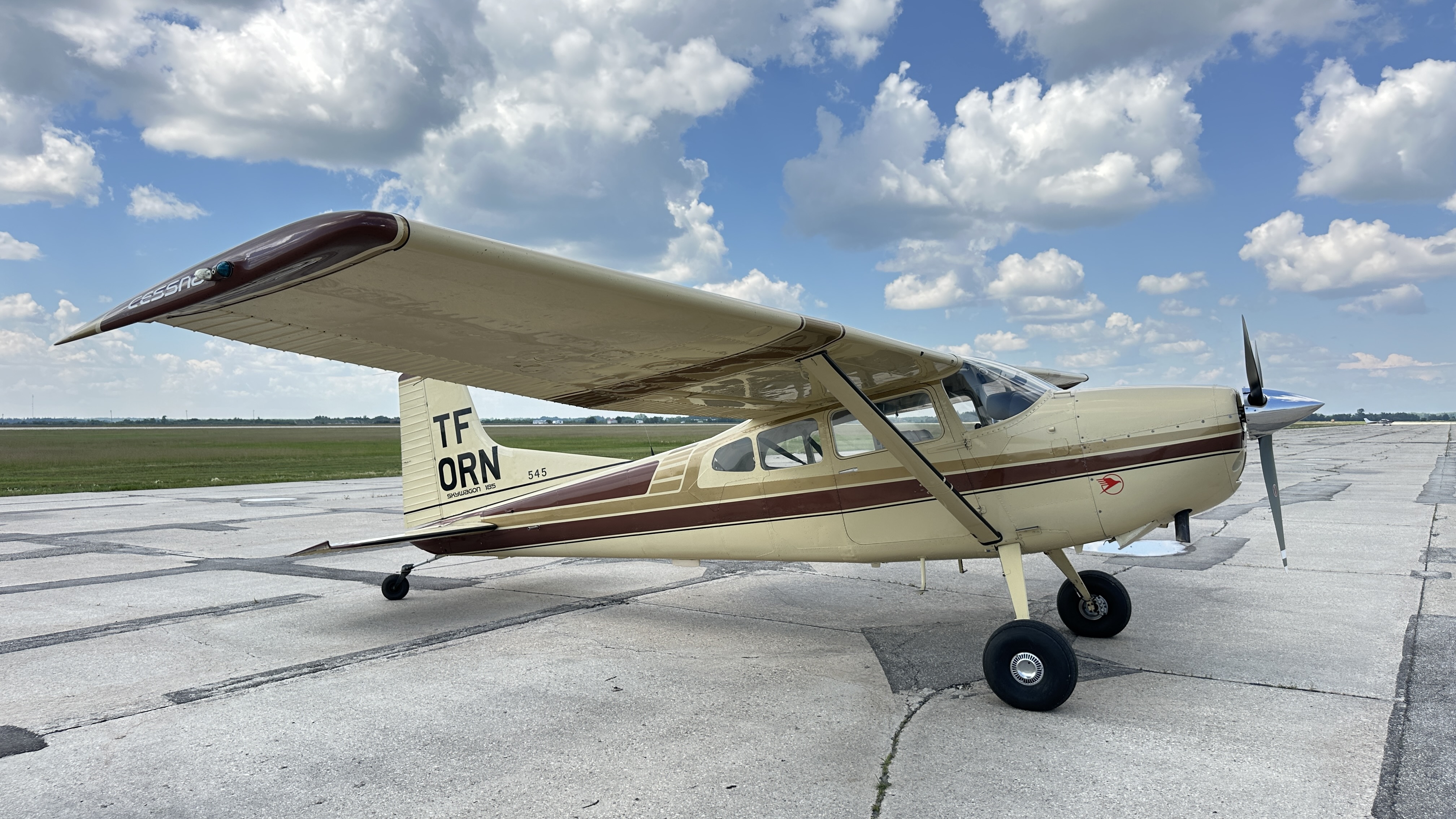 1974 Cessna A185F Skywagon 5